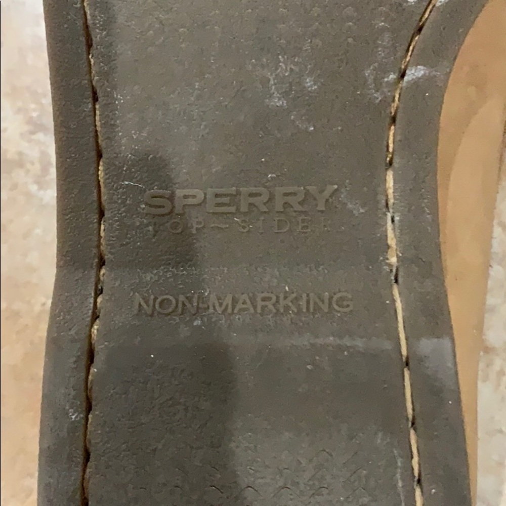 Shoes - Picture 3 of 6